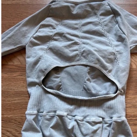 Free People Good Karma Onesie in Iced Gray sz xs/sm NWOT - Picture 3 of 8